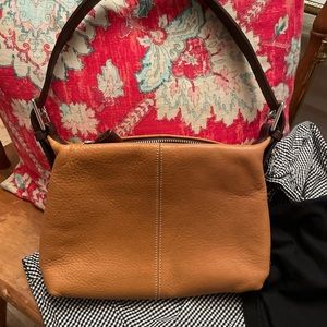 Dooney & Bourke mini leather shoulder bag